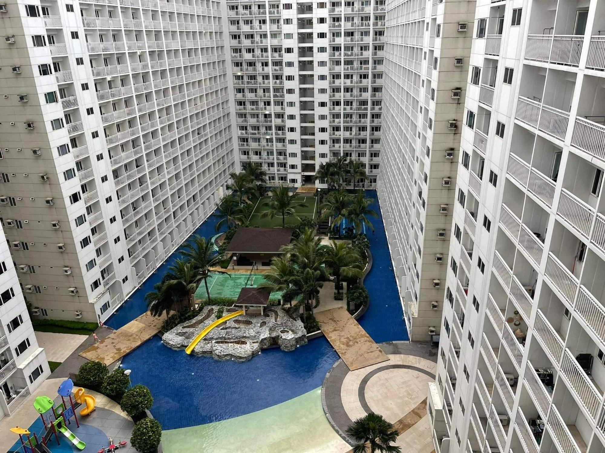Shore 1 & 3 Residences Moa 1Br With Balcony By Darpm Манила Экстерьер фото