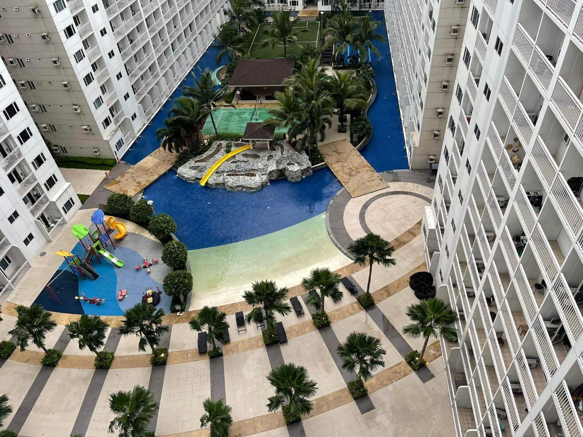 Shore 1 & 3 Residences Moa 1Br With Balcony By Darpm Манила Экстерьер фото